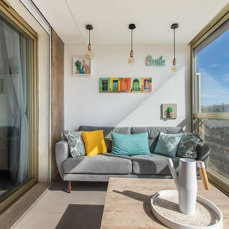 Lb Vacation Rentals I Admire Panoramic Ocean Views Through Walls Of Windows Cannes Dış mekan fotoğraf