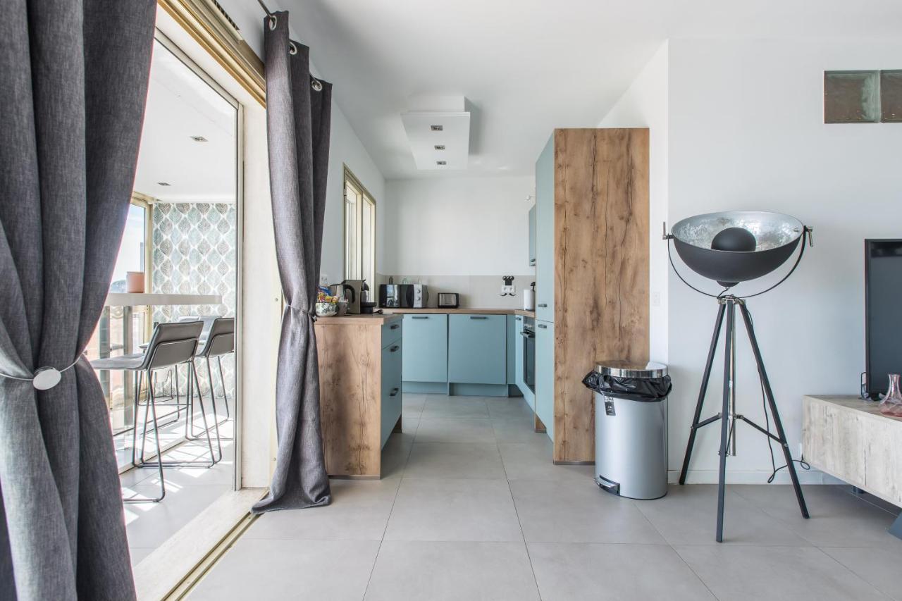 Lb Vacation Rentals I Admire Panoramic Ocean Views Through Walls Of Windows Cannes Dış mekan fotoğraf